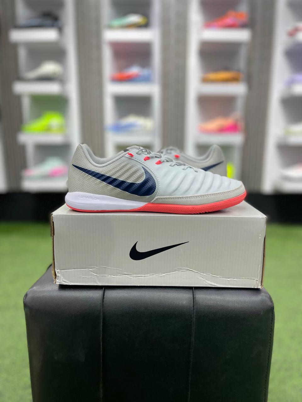 کفش فوتسال نایک تیمپو ایکس فاینال nike tiempo x