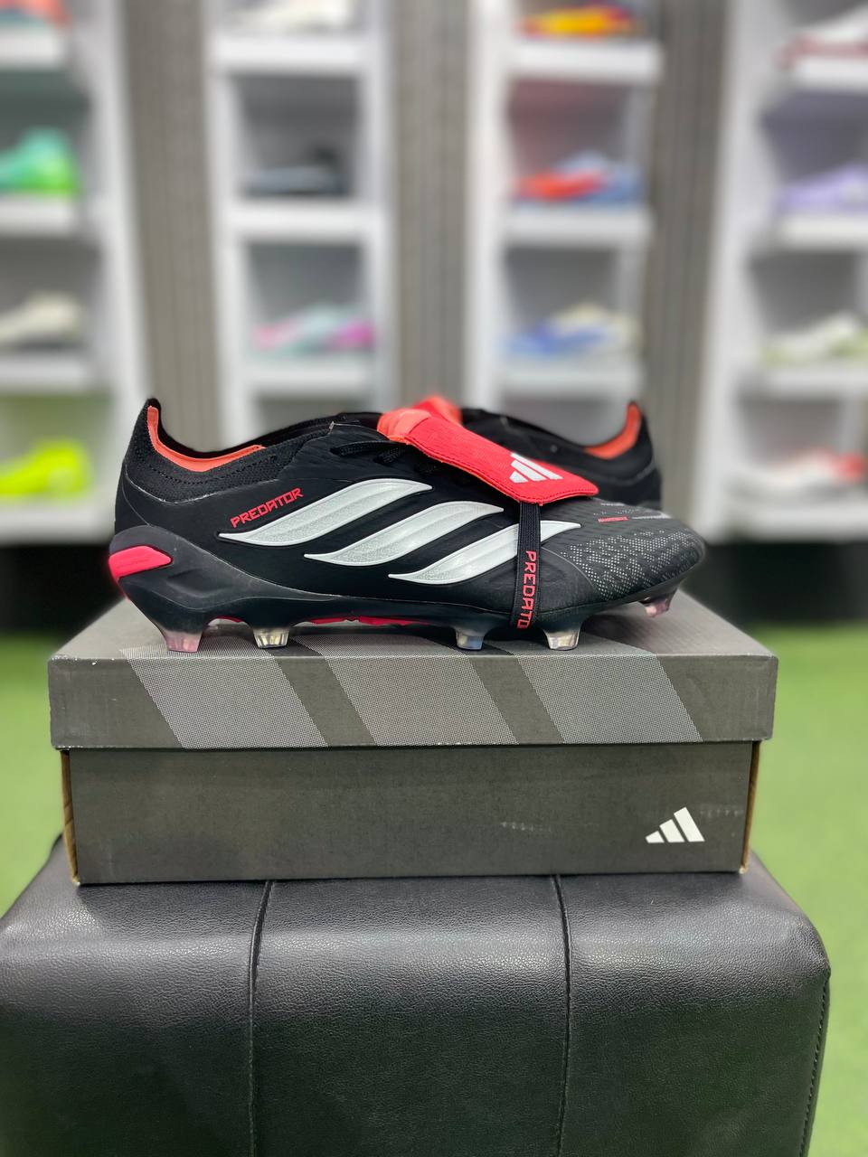 کفش فوتبال آدیداس پردیتور adidas predator fg