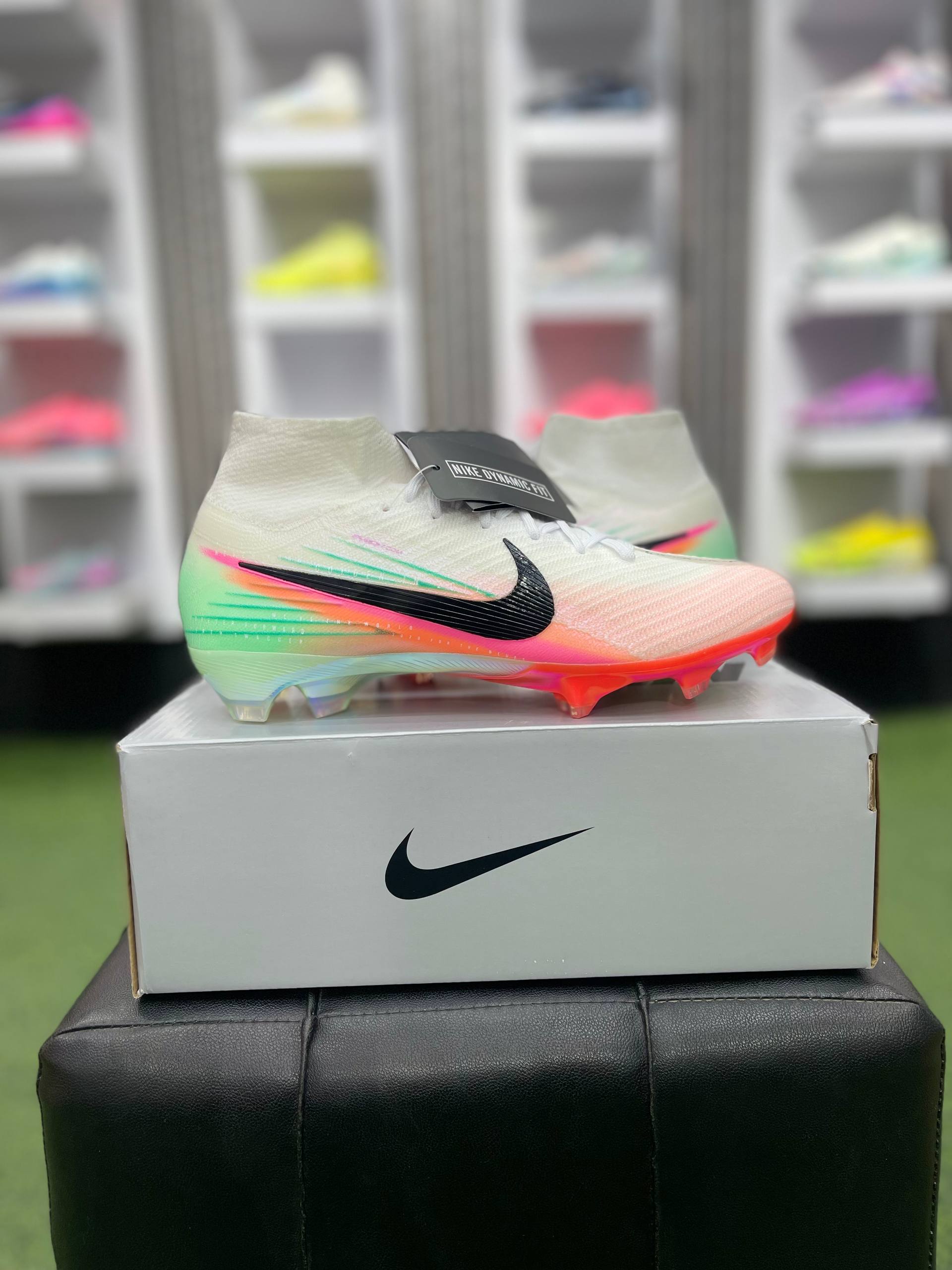 کفش فوتبال نایک مرکوریال مدل Air Zoom Vapor 16 Elite FG