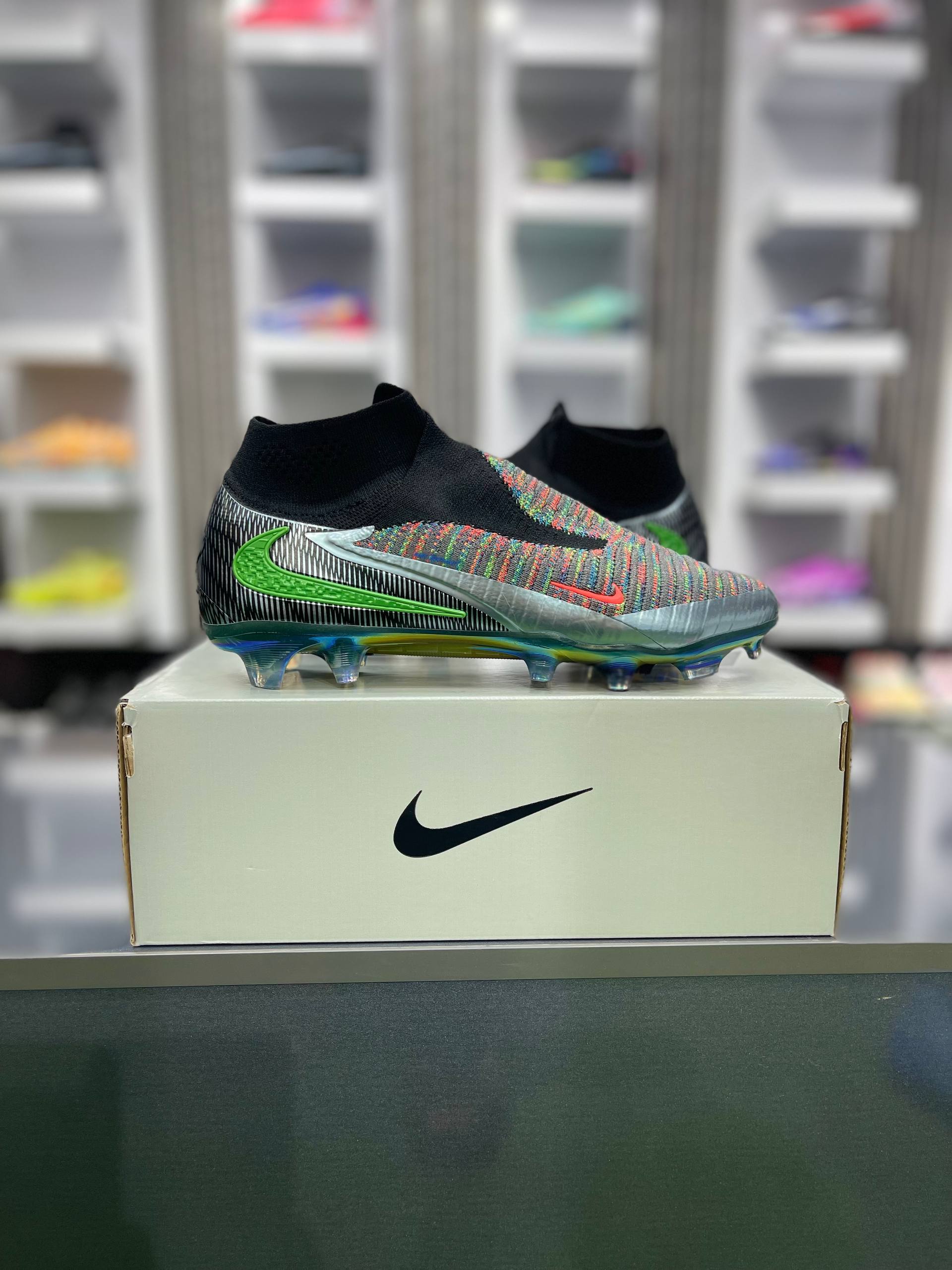 کفش فوتبال نایک مدل فانتوم جی ایکس 3