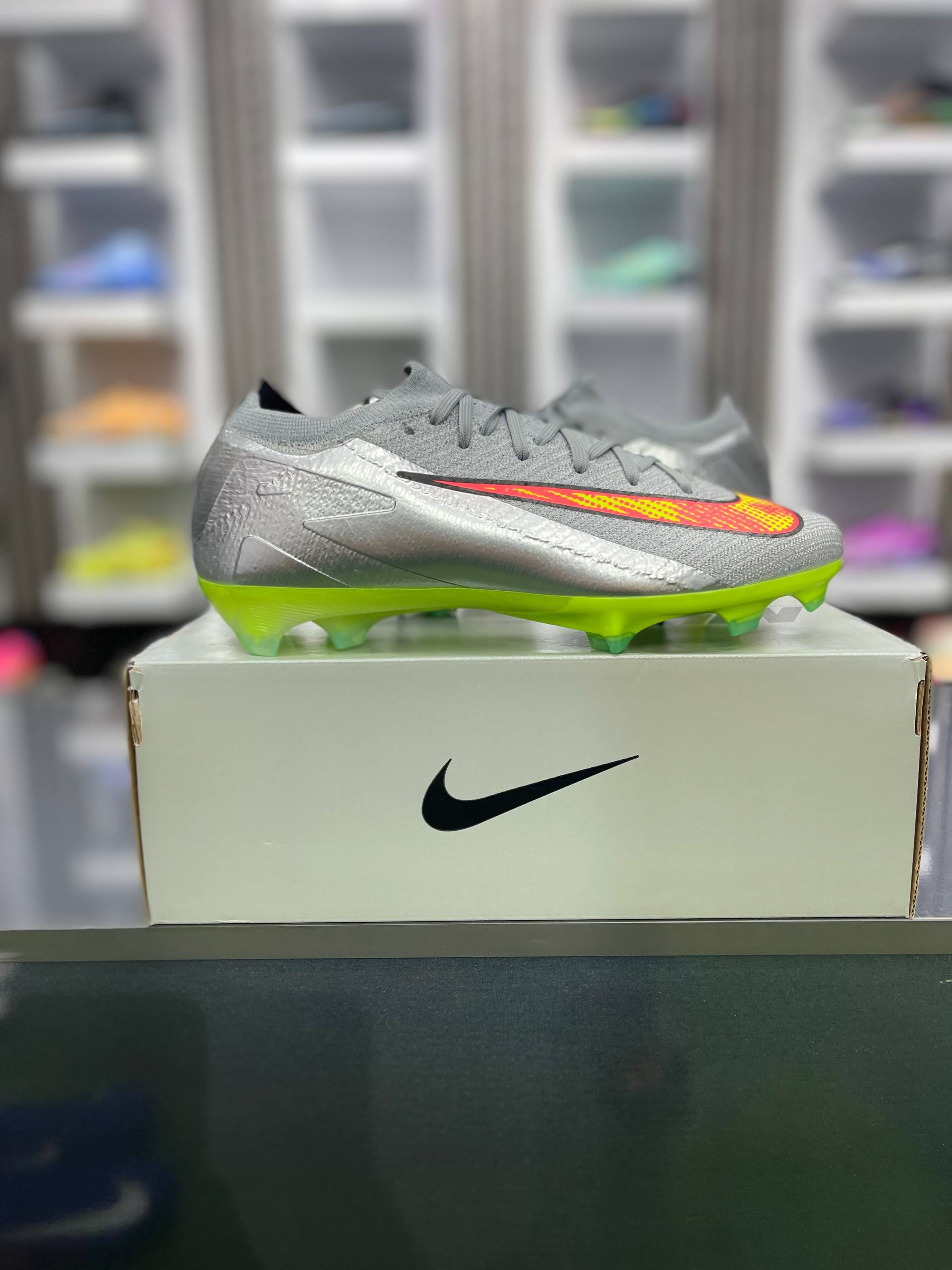 کفش فوتبال مردانه نایک مرکوریال ایرزوم ویپور 16 Elite FG