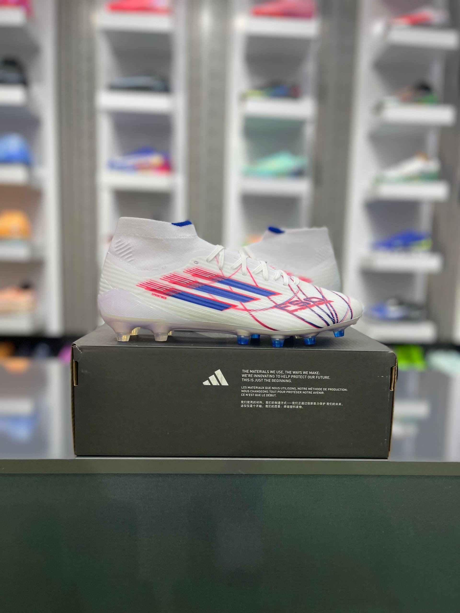 کفش فوتبال آدیداس مدل Adidas F50 FG