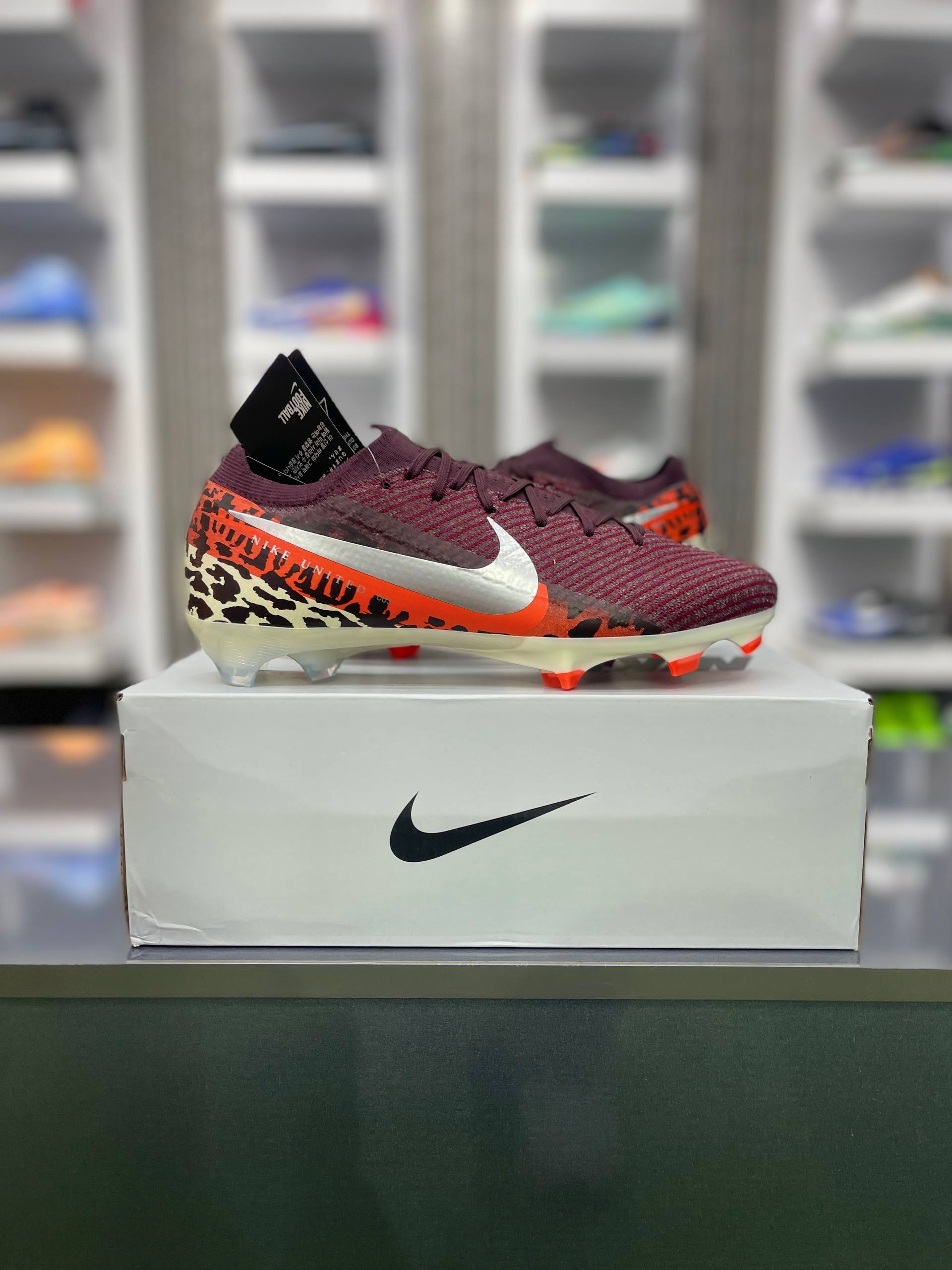 کفش فوتبال نایک مرکوریال ایرزوم ویپور 16 Nike air Zoom Vapor 16 Elite FG