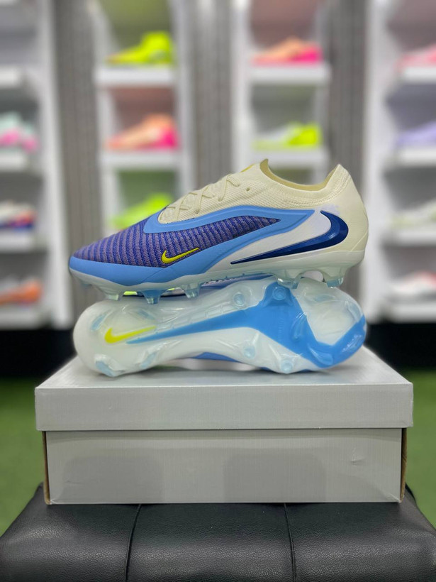 کفش فوتبال مردانه نایک فانتوم جی ایکس 3 Nike Phantom GX 3