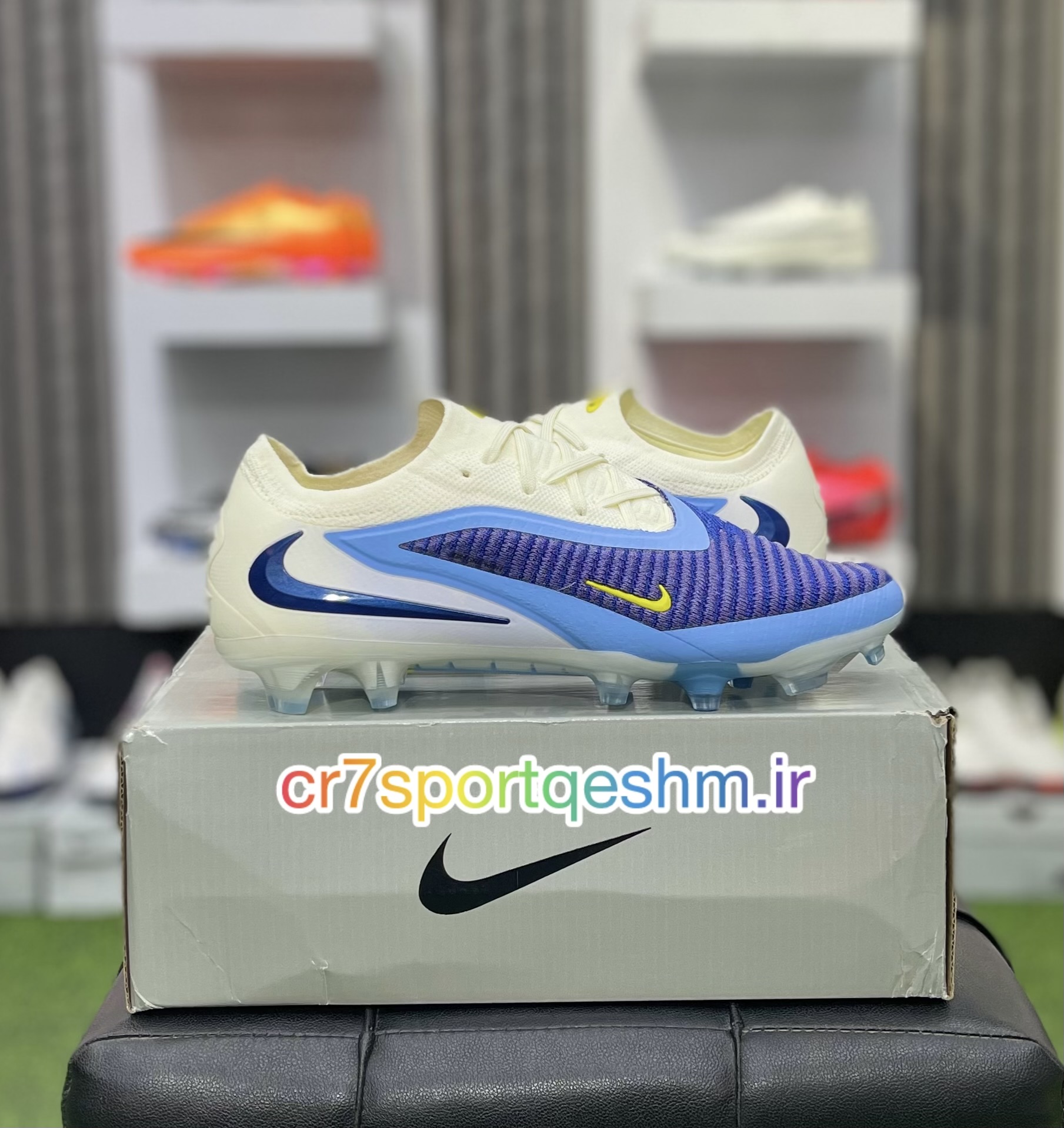 کفش فوتبال مردانه نایک فانتوم جی ایکس 3   Nike Phantom GX 3