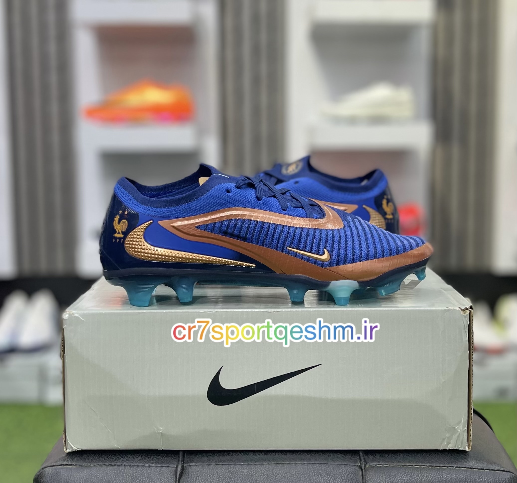 کفش فوتبال مردانه نایک فانتوم جی ایکس 3  Nike Phantom GX 3