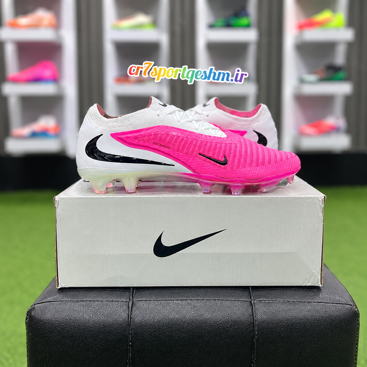 کفش فوتبال مردانه نایک فانتوم جی ایکس 3    Nike Phantom GX 3